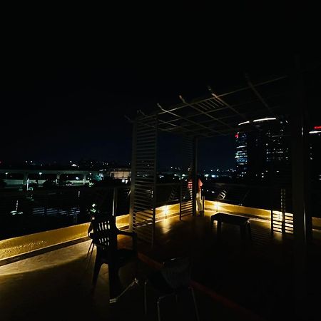 Vibe Communal Living Gurgaon Eksteriør billede